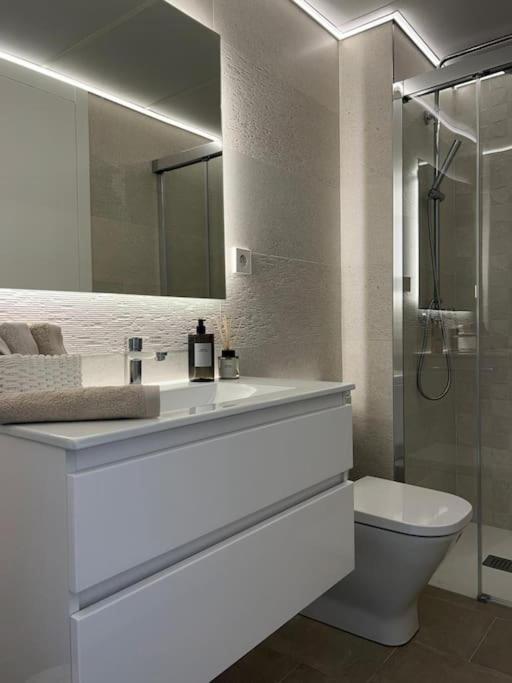 Apartamento 1ª Linea De Playa - Con Piscina Y Parking Playa de Gandia Екстериор снимка
