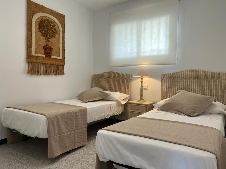 Apartamento 1ª Linea De Playa - Con Piscina Y Parking Playa de Gandia Екстериор снимка