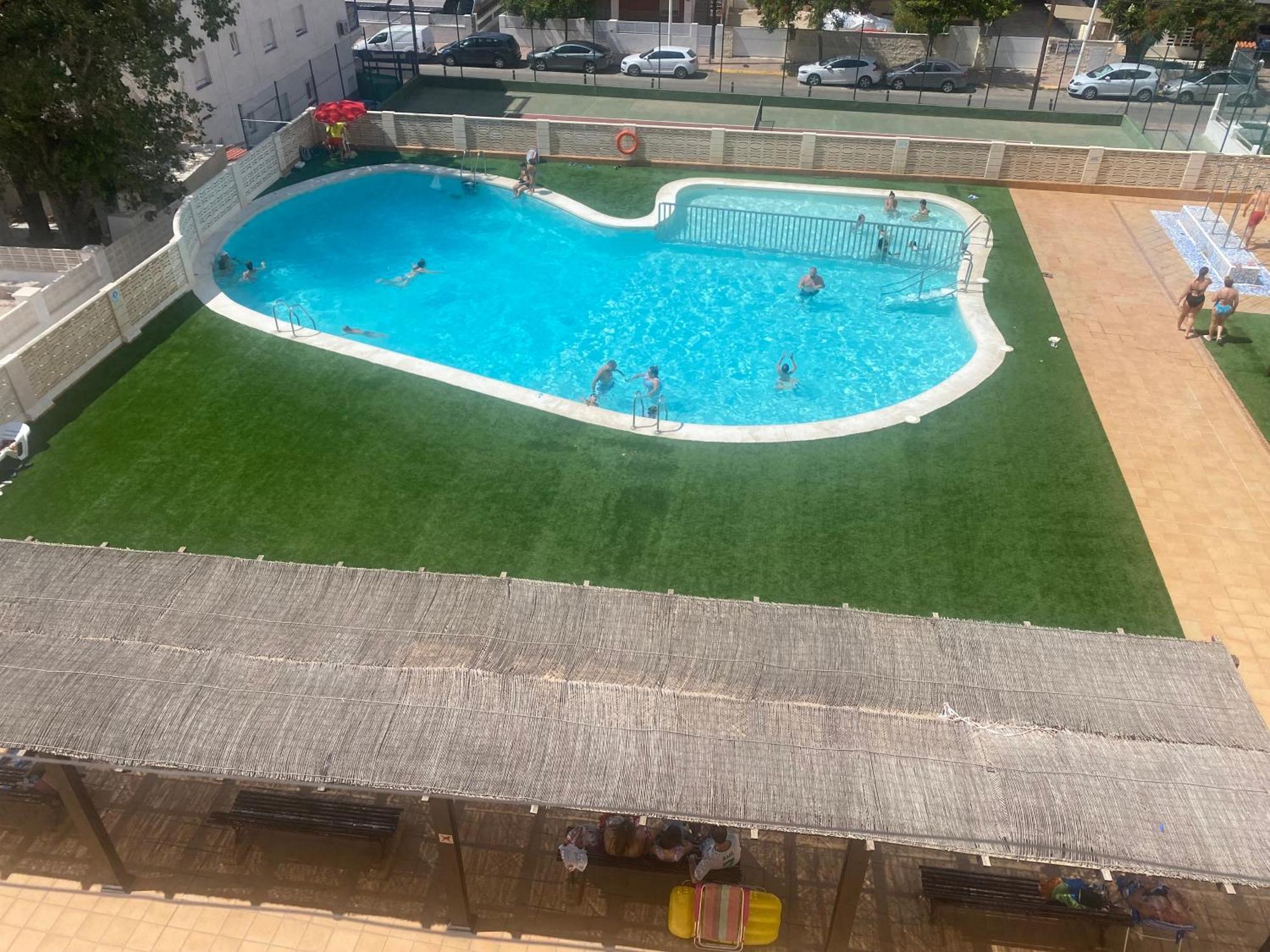 Apartamento 1ª Linea De Playa - Con Piscina Y Parking Playa de Gandia Екстериор снимка